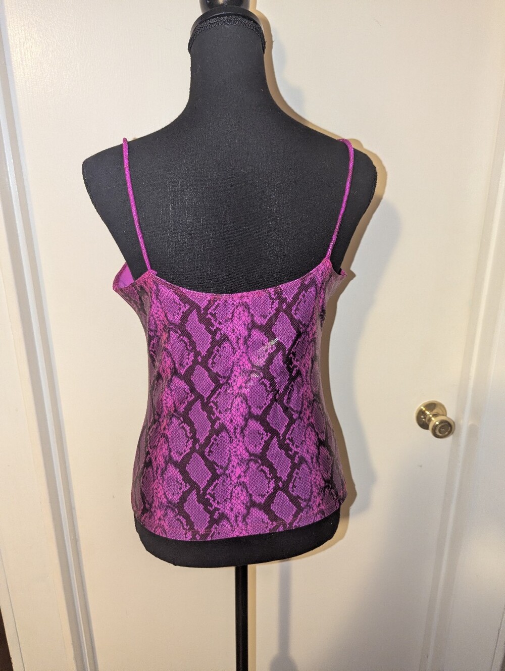 Y2K Gyaru McBling Fuschia Snakeskin Top - Picture 10 of 11
